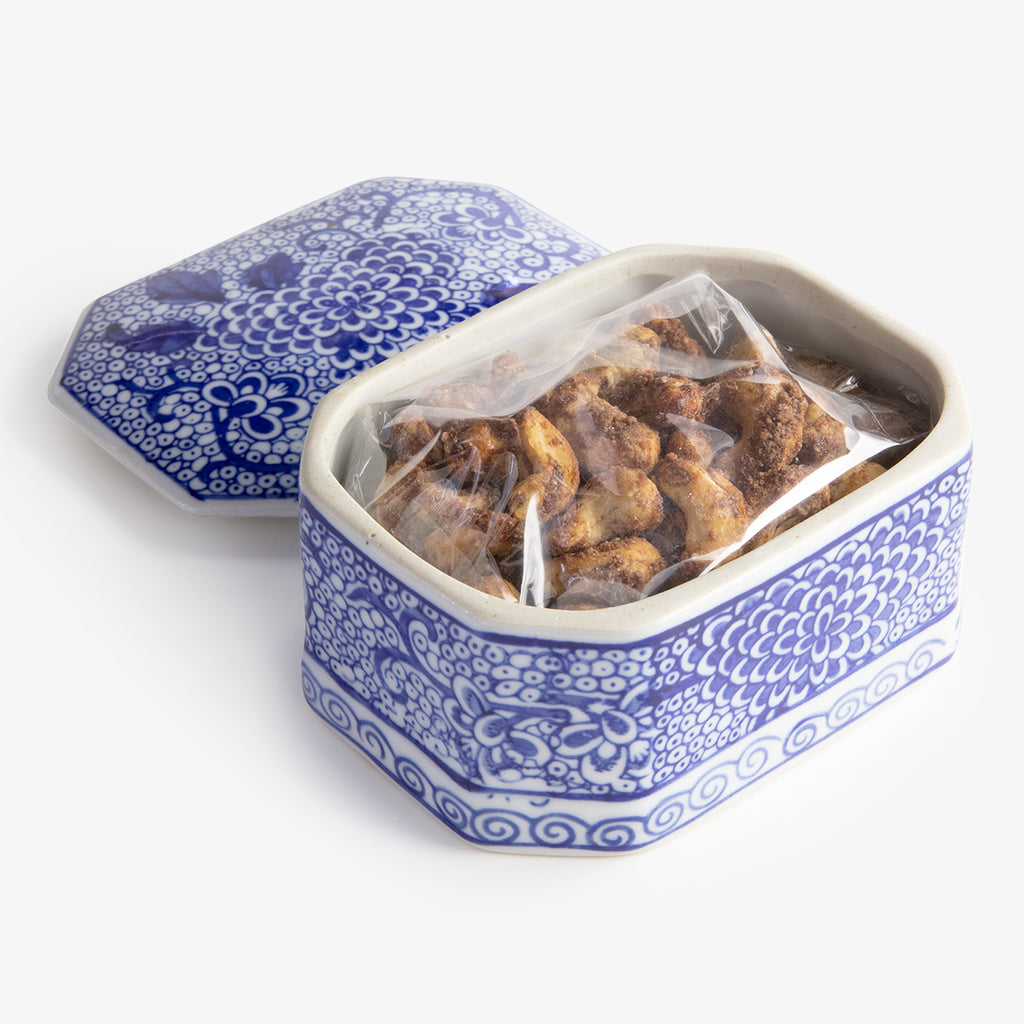 Dynasty Porcelain Box With Cinnamon Cashews