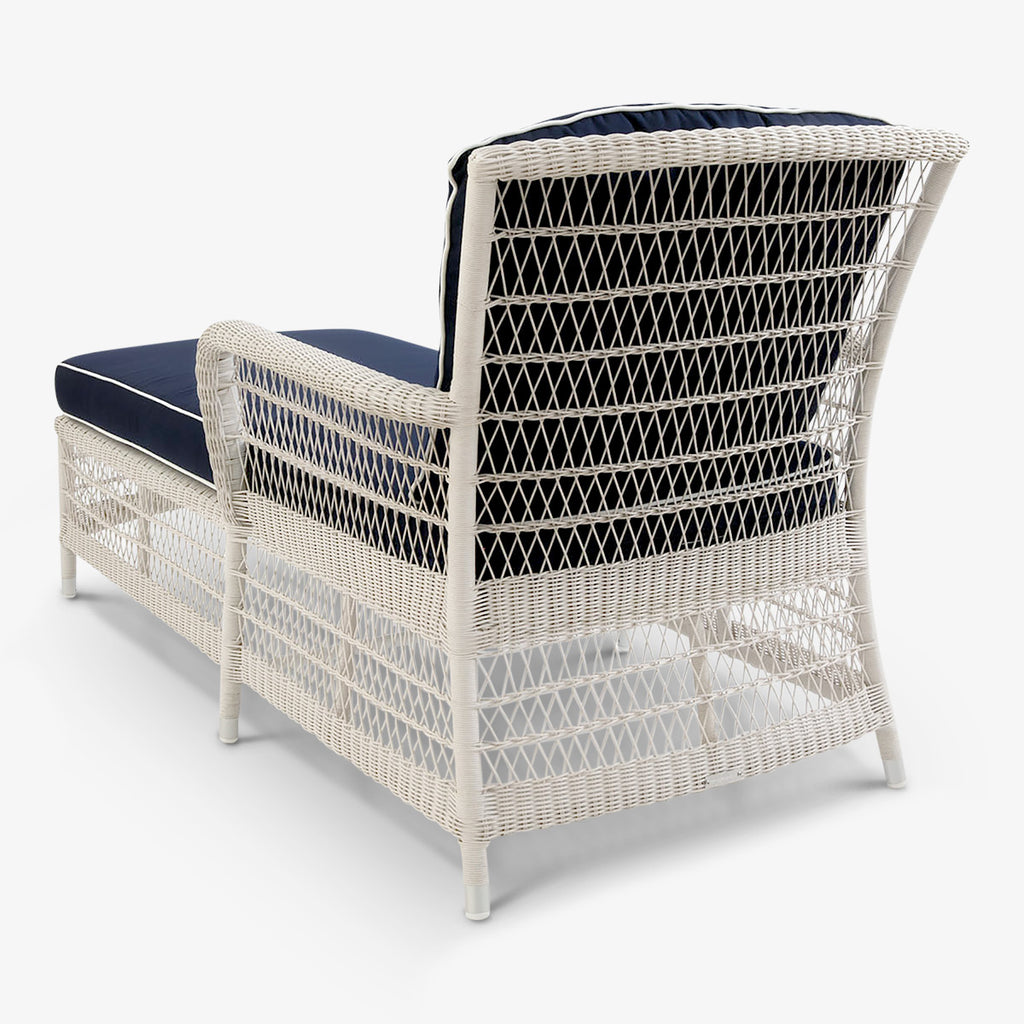 Hampton Outdoor Chaise Lounge White With Navy