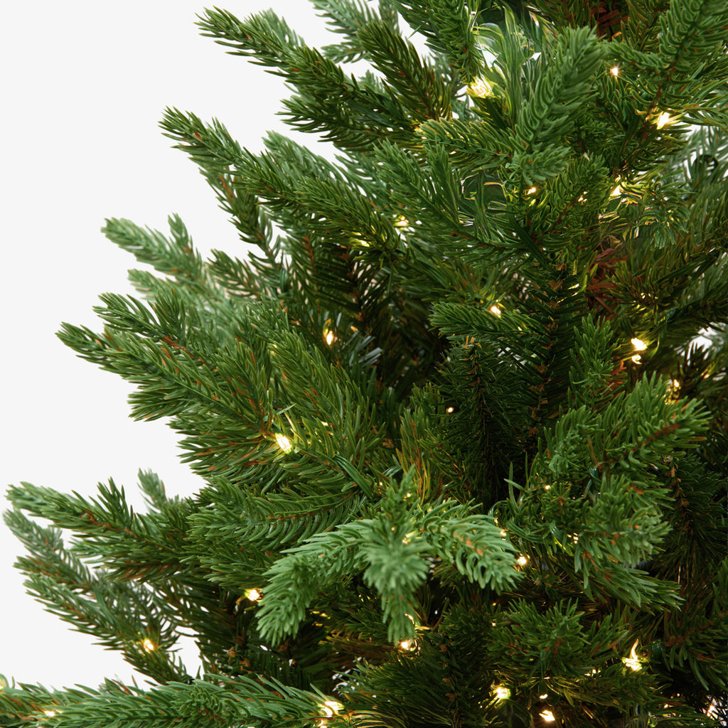Christmas Tree in Vase 90cm Close Up