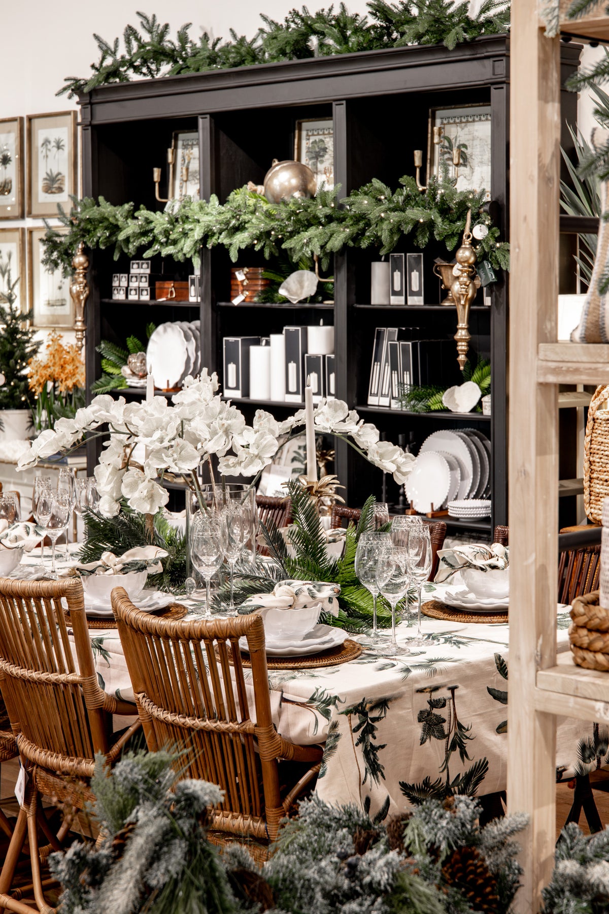 Decorated dining room with festive decorations at Alfresco Emporium Glenhaven.