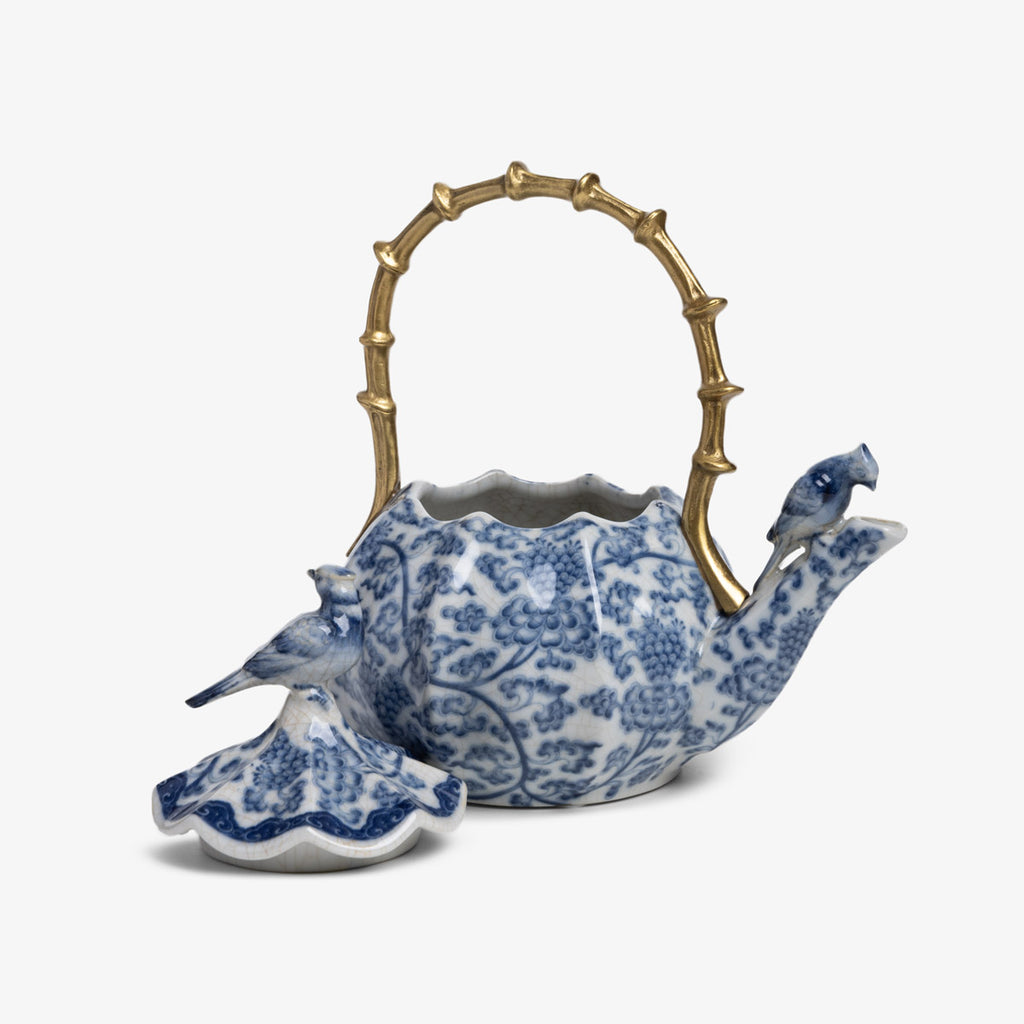 Barclay Teapot With Bamboo Handle