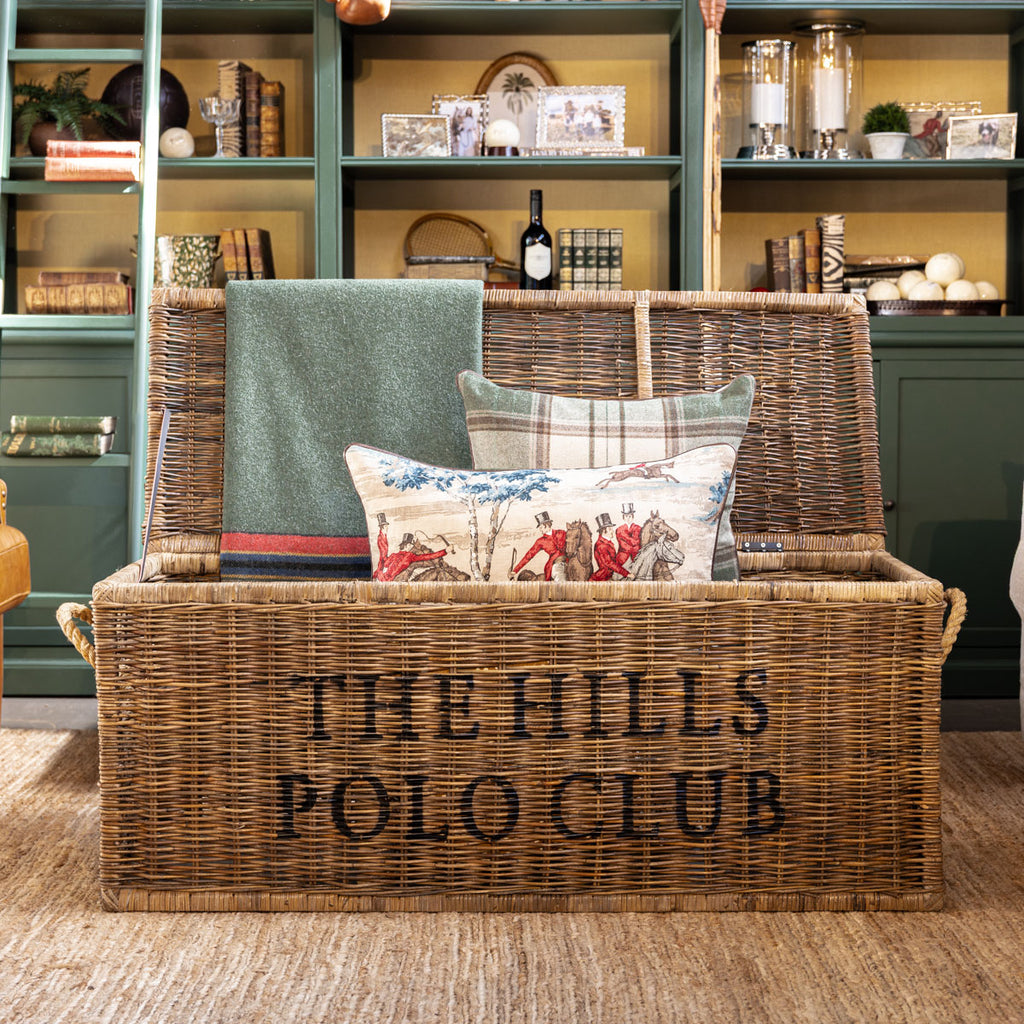 the-hills-polo-club-woven-kubu-trunk styled