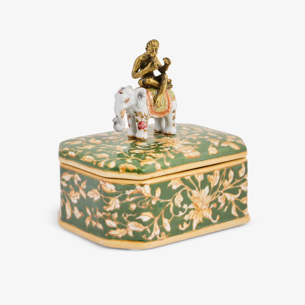 Barclay Rectangular Box With Elephant Lid Front View
