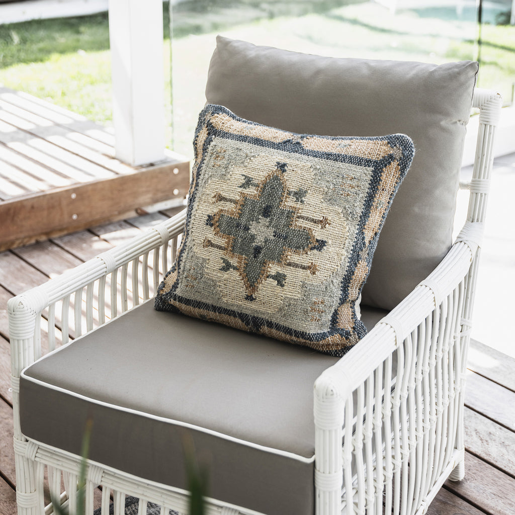 Bermuda Outdoor Chair White With Grey Slipcover