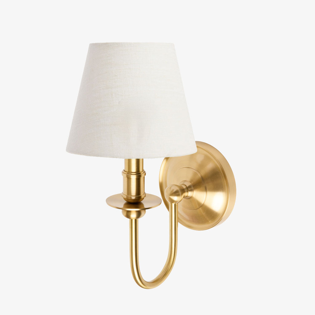 Elsdon Single Wall Lamp (Brass) With shade