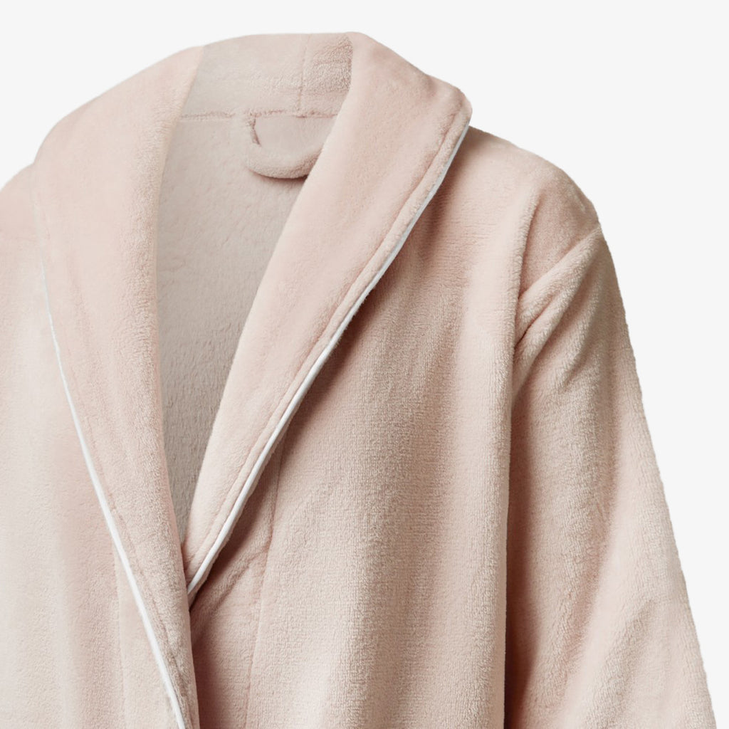 Brogo Piped Bathrobes (Blush Pink) Close Up