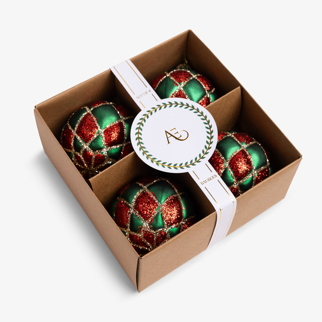 Diamond Glass Bauble Set Of 4 (Red & Green) top down in box.
