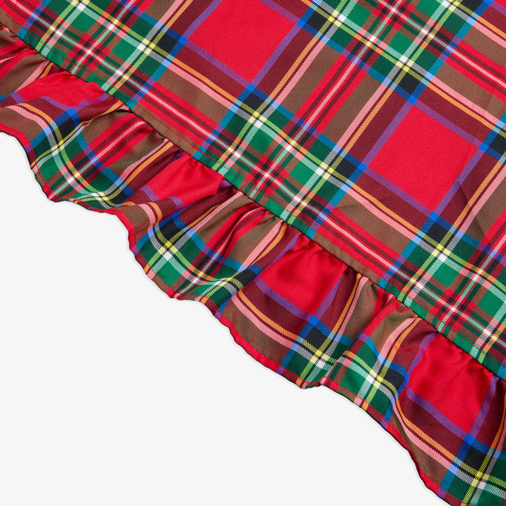 Tartan Tablecloths With Frill Red Close Up of Fringe