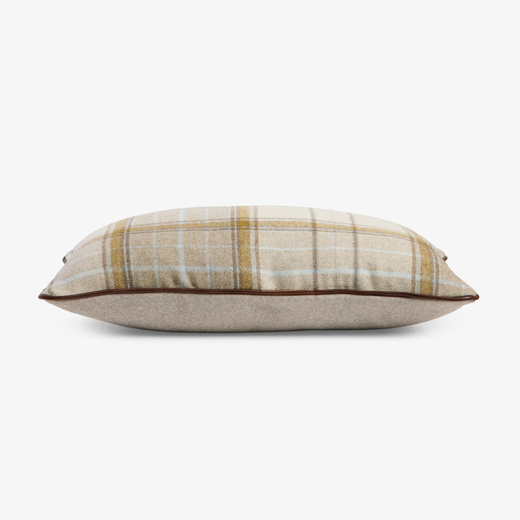 Highland Rectangular Cushion Cover (Natural) Side View