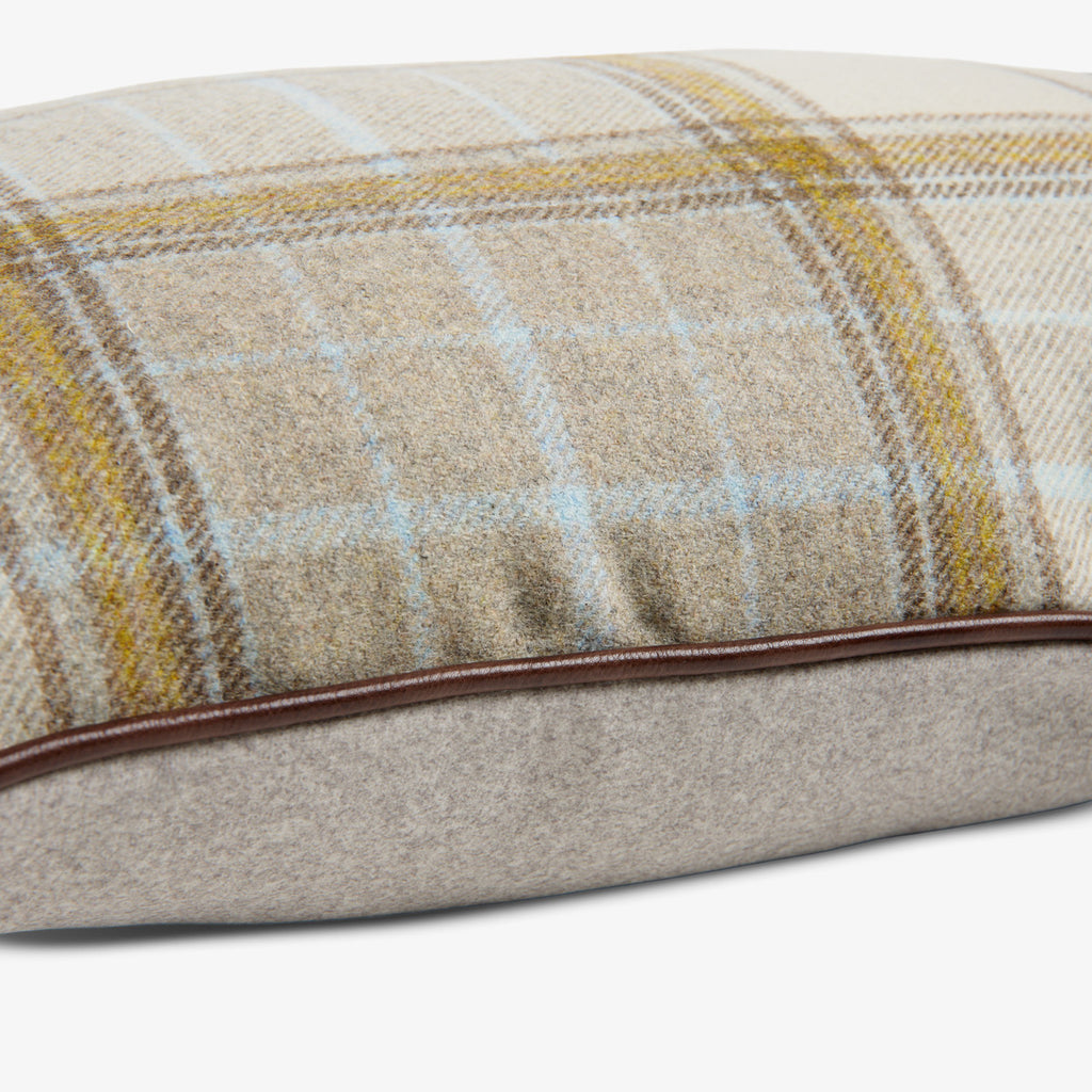 Highland Rectangular Cushion Cover (Natural) Close Up of Leather Piping