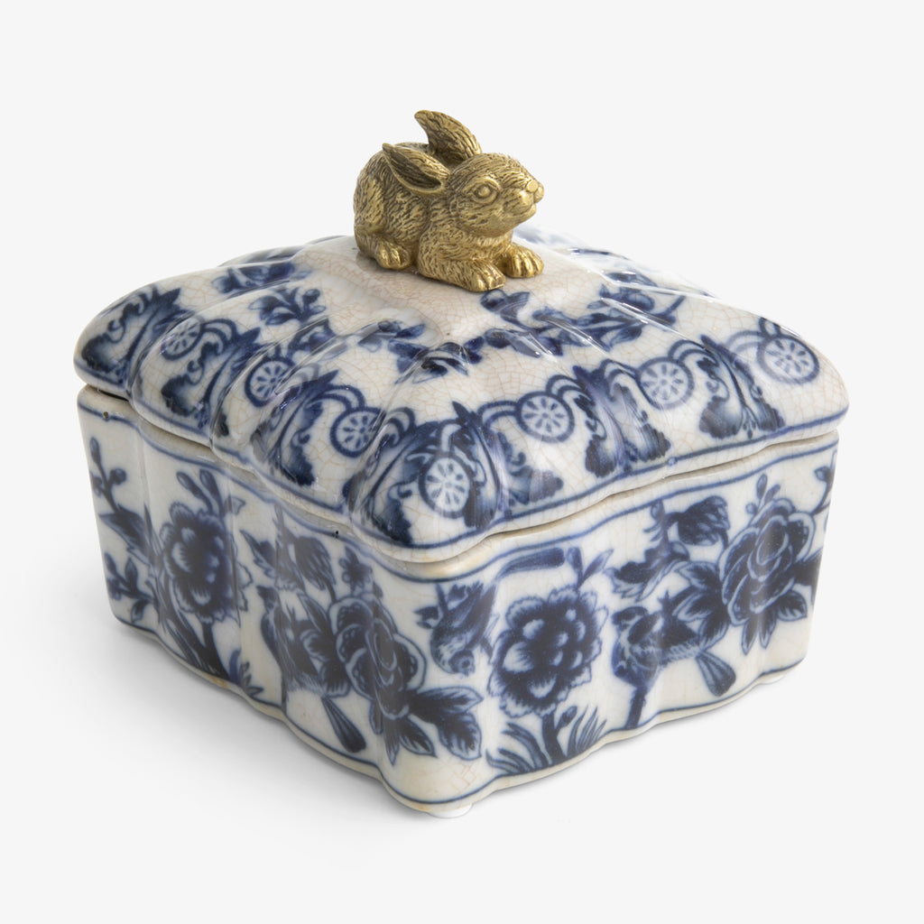 Barclay Square Box With Rabbit Lid