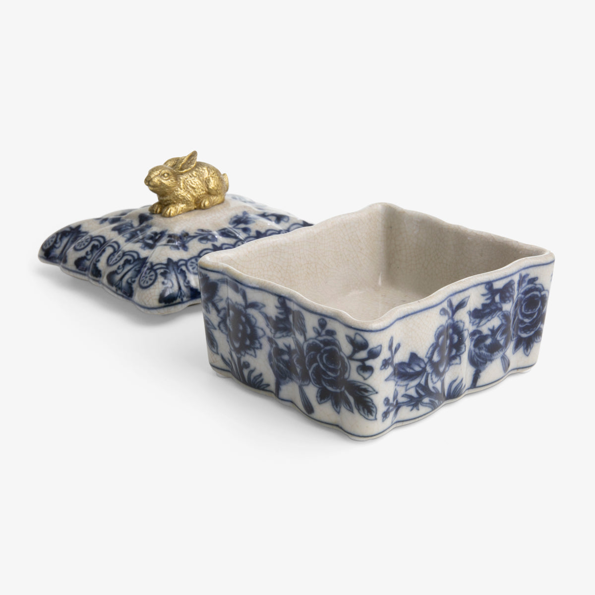 Barclay Square Box With Rabbit Lid