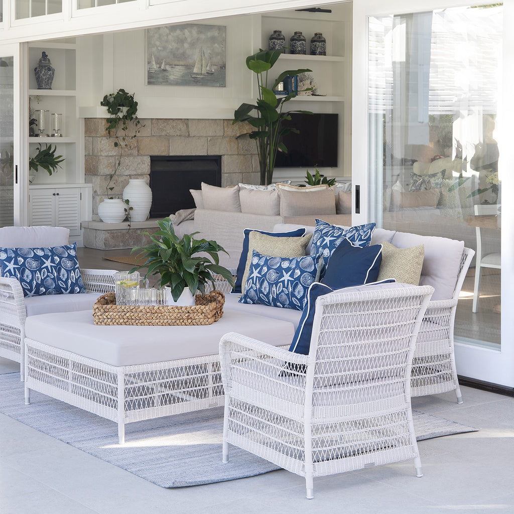 Hampton Outdoor Armchair White With Ecru