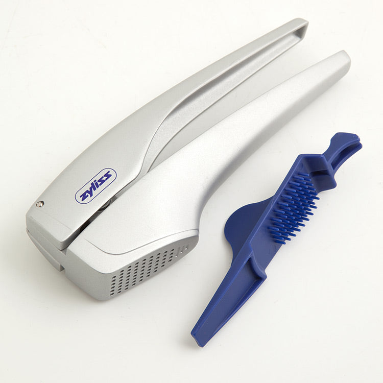 Zyliss Garlic Press